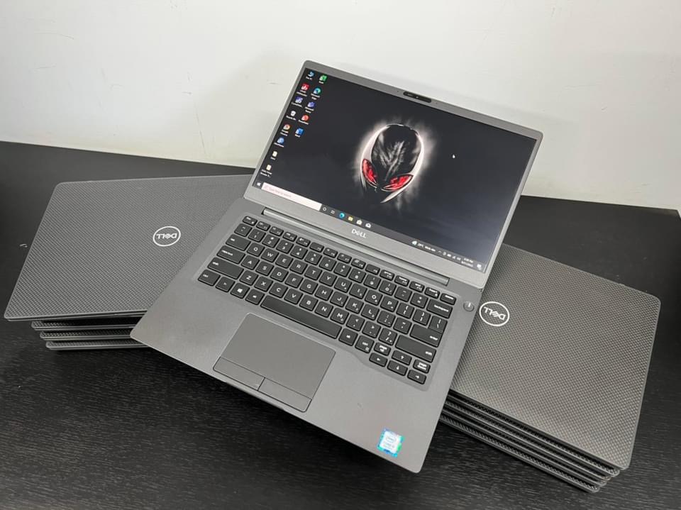 Laptop Delll latitude 7300 mỏng đẹp cấu hình dư dùng trong tầm giá